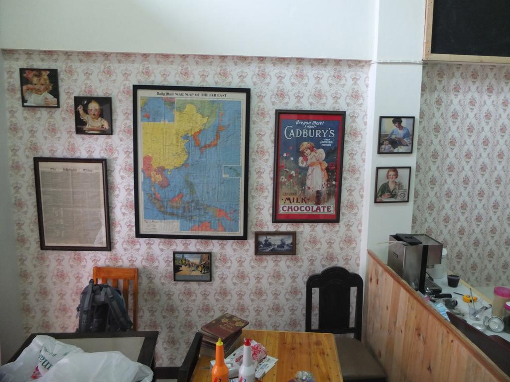 The London Tearoom Chiang Mai Esterno foto